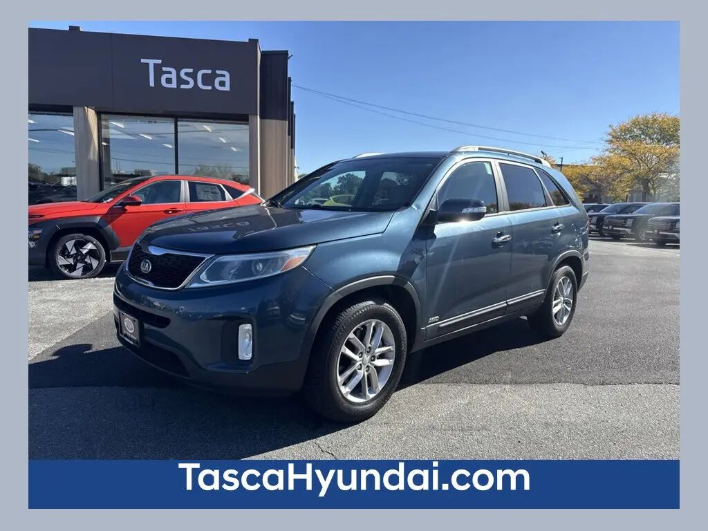 2014 Kia Sorento LX — photo 1 of 13