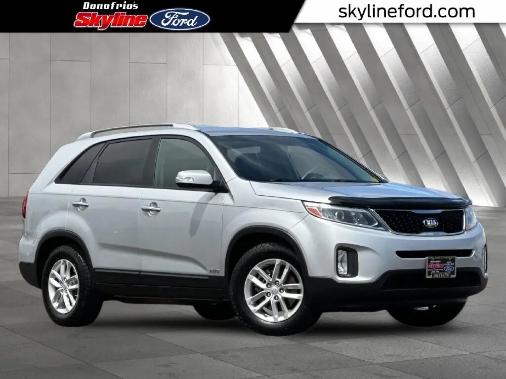 2014 Kia Sorento LX — photo 1 of 13