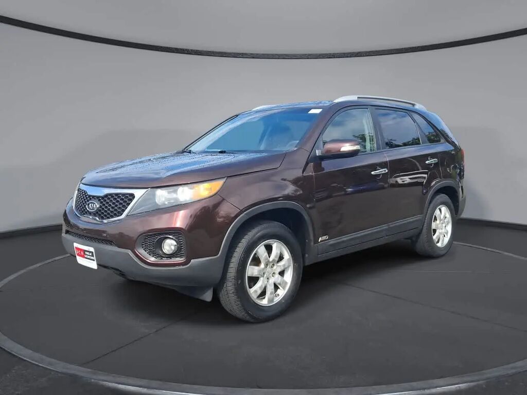 2011 Kia Sorento LX — photo 1 of 13