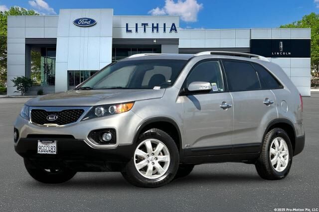 2013 Kia Sorento LX