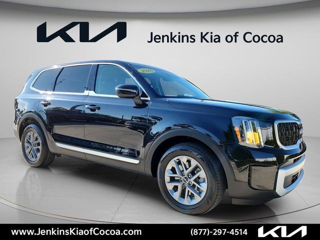 2024 Kia Telluride LX — photo 1 of 13