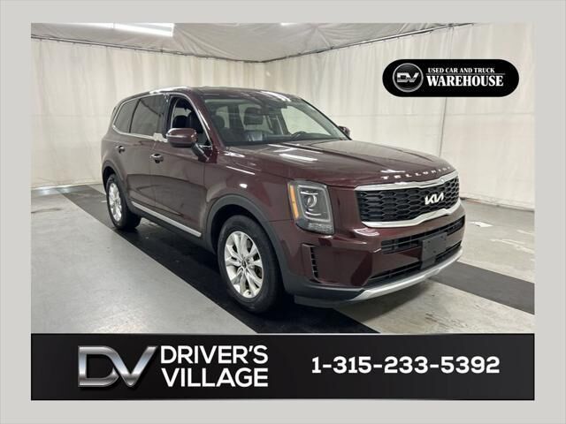 2022 Kia Telluride LX — photo 1 of 14