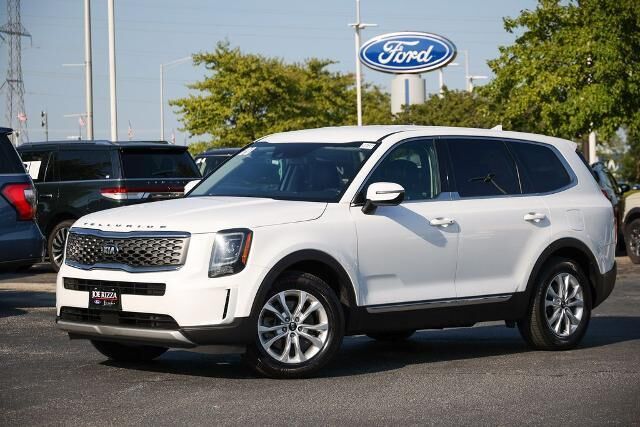 2020 Kia Telluride LX — photo 1 of 13