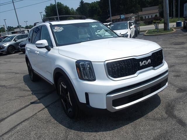 2023 Kia Telluride EX — photo 1 of 13