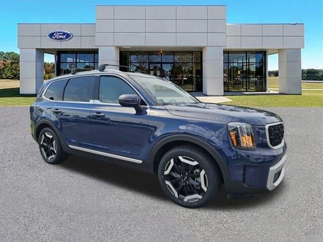 2024 Kia Telluride EX — photo 1 of 26