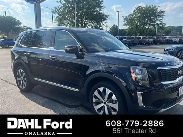 2022 Kia Telluride EX — photo 1 of 13