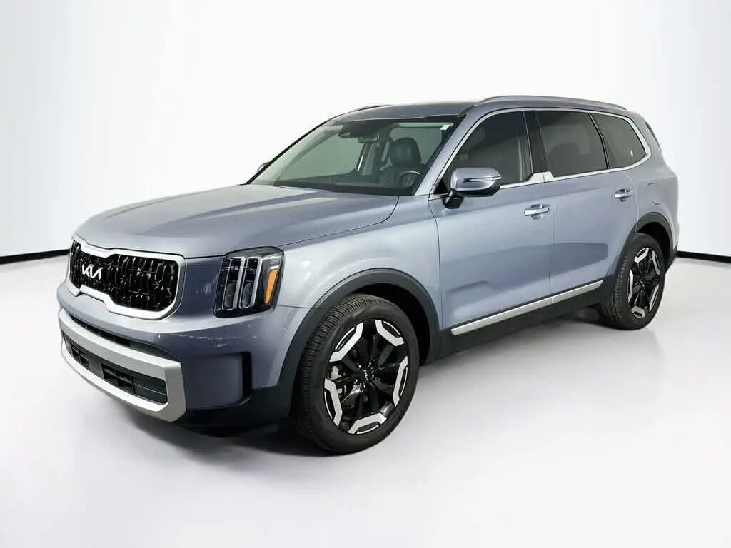 2025 Kia Telluride EX — photo 1 of 13