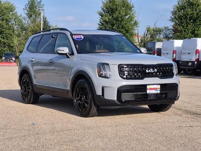 2024 Kia Telluride EX — photo 1 of 26