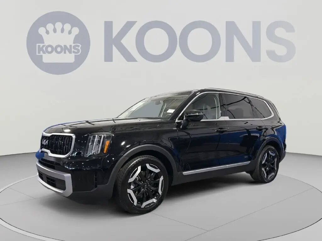 2023 Kia Telluride EX — photo 1 of 13