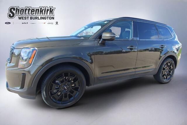 2022 Kia Telluride EX — photo 1 of 13