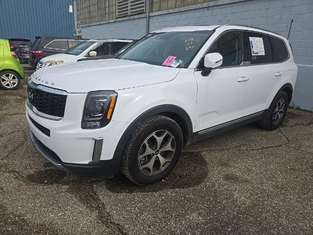 2022 Kia Telluride EX — photo 1 of 31
