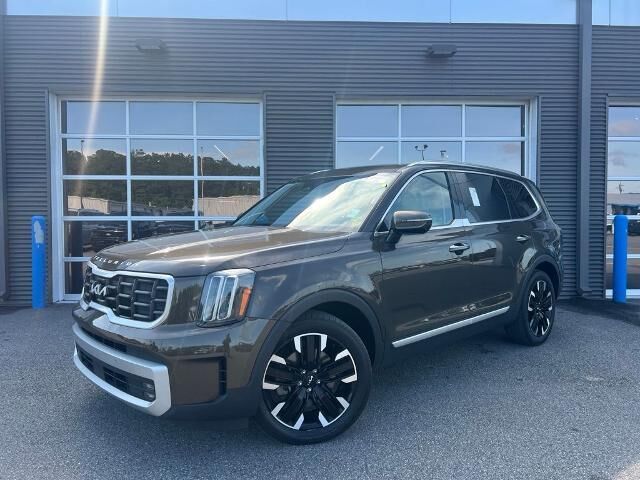 2023 Kia Telluride SX — photo 1 of 15