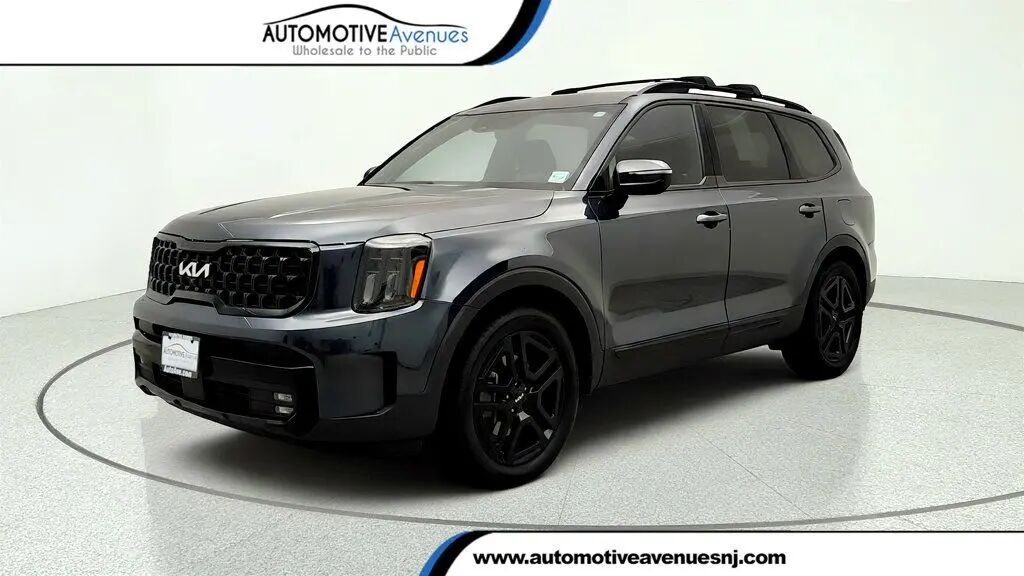 2024 Kia Telluride SX — photo 1 of 26