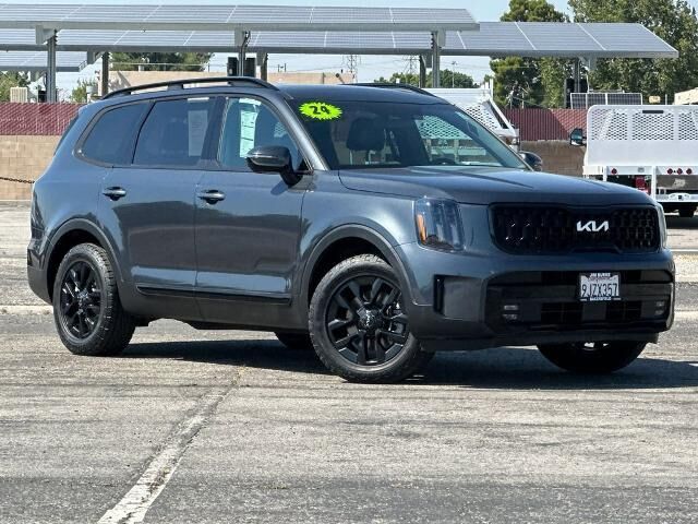 2024 Kia Telluride SX — photo 1 of 13