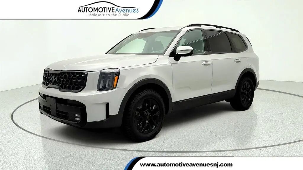 2025 Kia Telluride SX-Prestige X-Line — photo 1 of 16