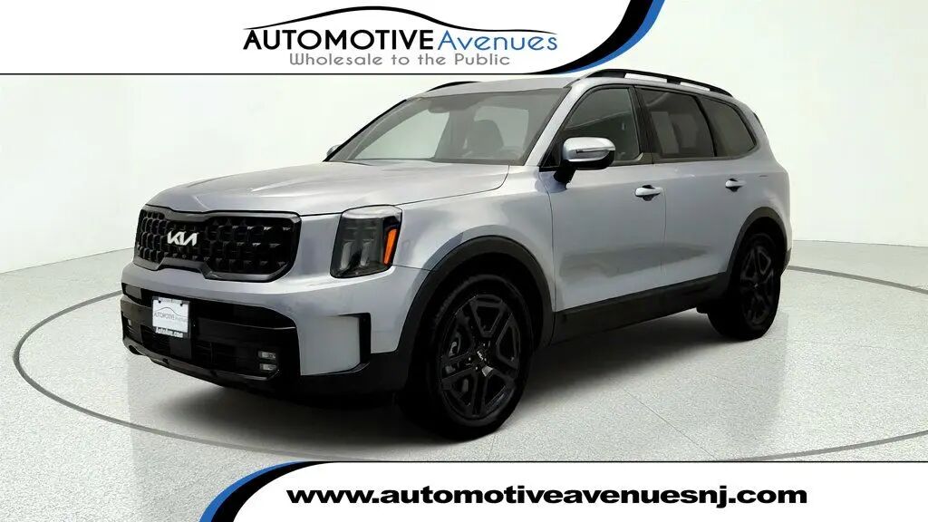 2024 Kia Telluride SX — photo 1 of 26
