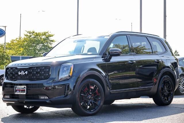 2022 Kia Telluride SX — photo 1 of 26