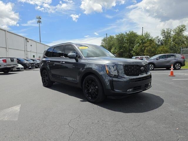 2021 Kia Telluride SX — photo 1 of 13