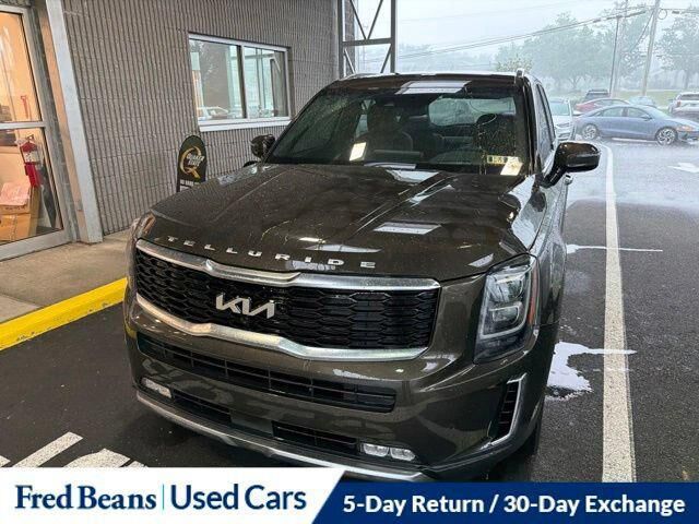 2022 Kia Telluride SX — photo 1 of 3