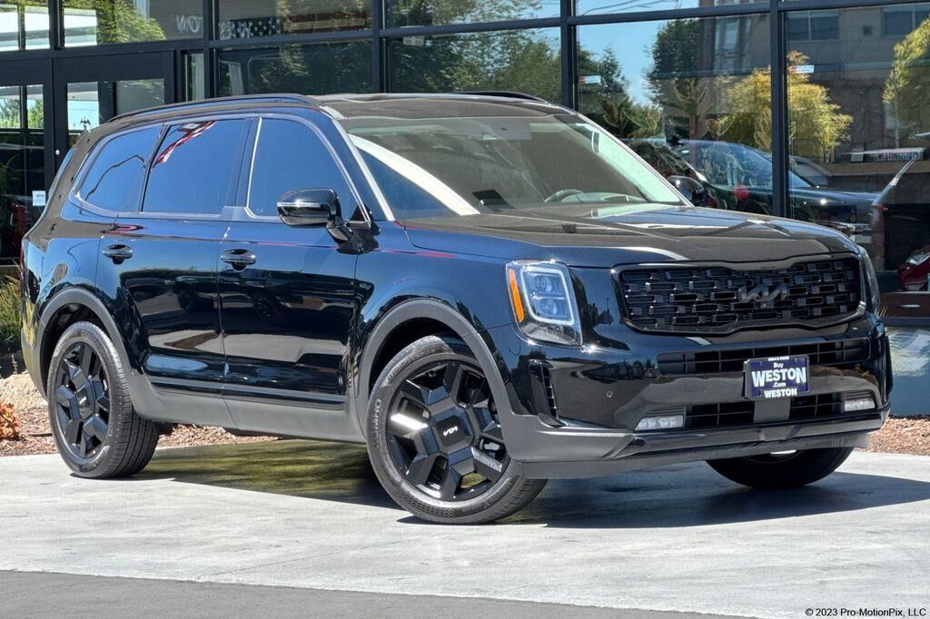 2022 Kia Telluride SX — photo 1 of 26