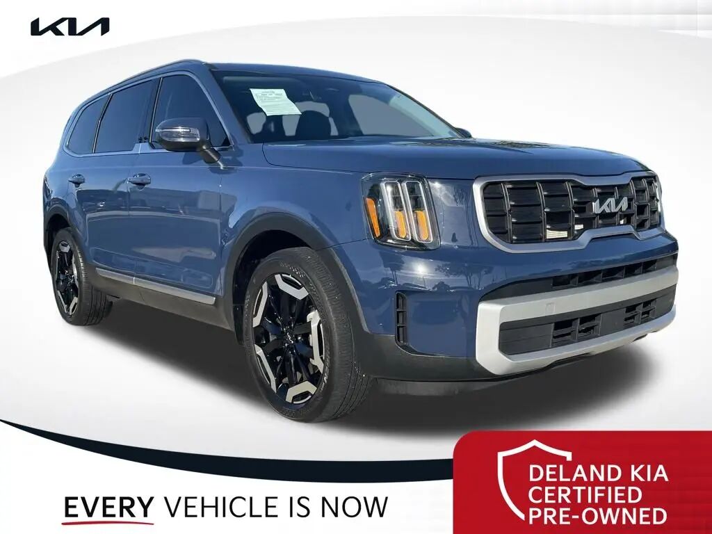 2024 Kia Telluride S — photo 1 of 13