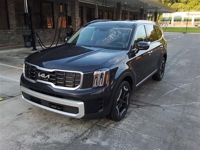 2025 Kia Telluride S — photo 1 of 1