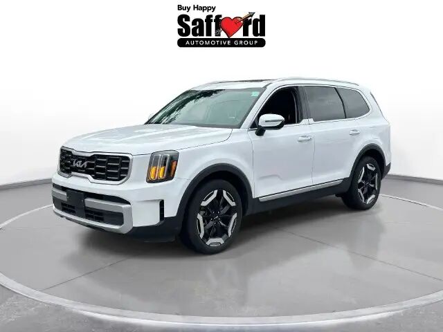 2025 Kia Telluride S — photo 1 of 13