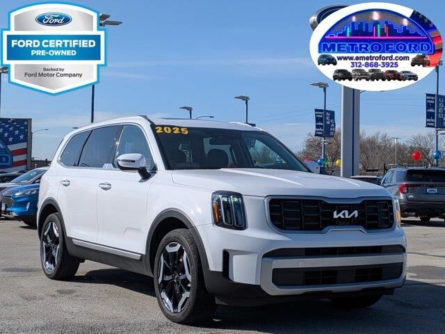 2025 Kia Telluride S — photo 1 of 39