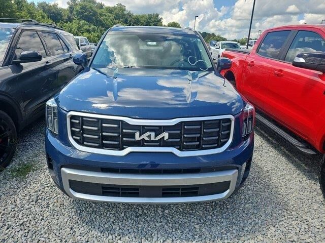 2025 Kia Telluride S — photo 1 of 26