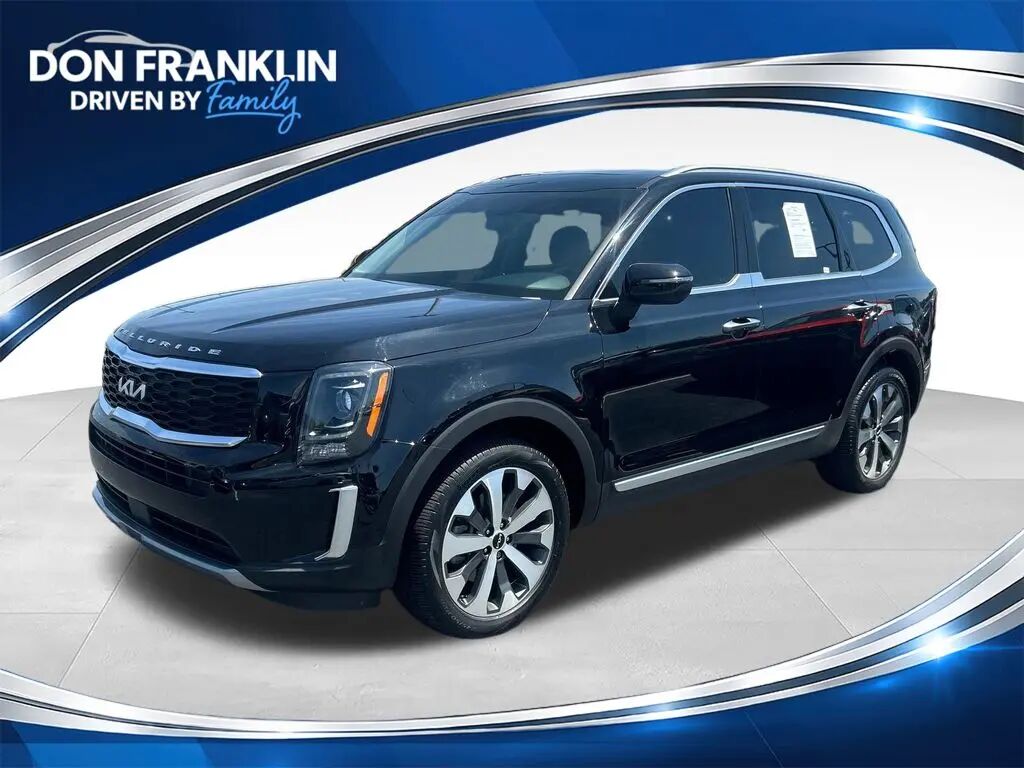 2022 Kia Telluride S — photo 1 of 4