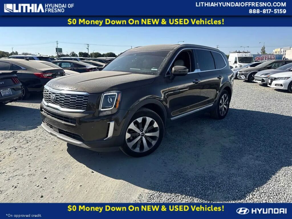 2021 Kia Telluride S — photo 1 of 13