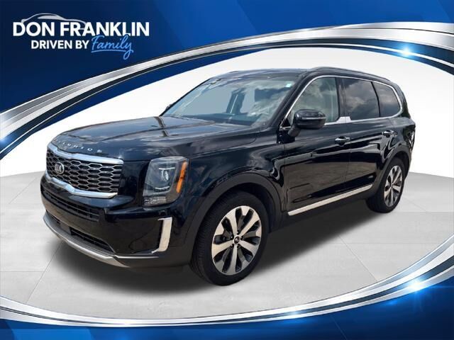 2021 Kia Telluride S — photo 1 of 13
