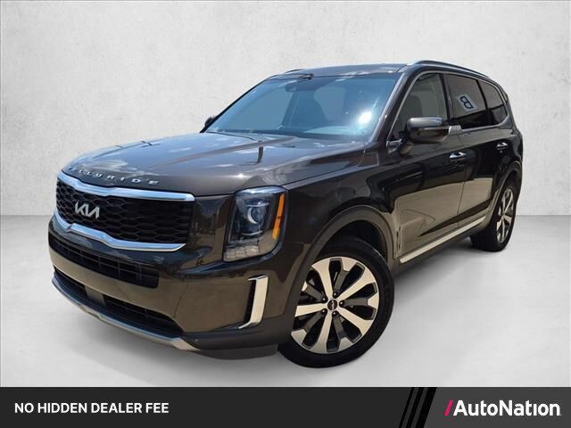 2022 Kia Telluride S — photo 1 of 13