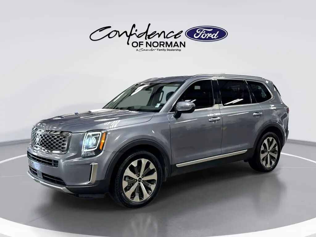 2021 Kia Telluride S — photo 1 of 17