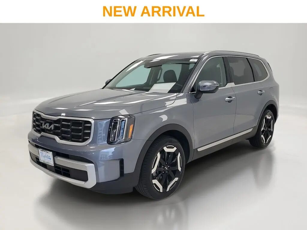 2025 Kia Telluride S — photo 1 of 12