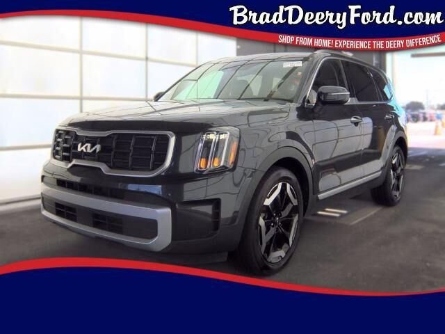 2025 Kia Telluride S — photo 1 of 25