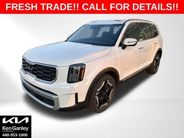 2024 Kia Telluride S — photo 1 of 13