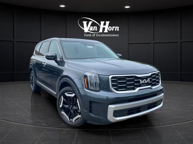 2023 Kia Telluride S — photo 1 of 26