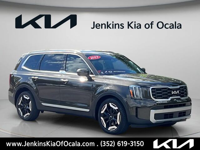 2023 Kia Telluride S