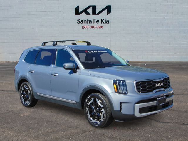 2025 Kia Telluride S — photo 1 of 13