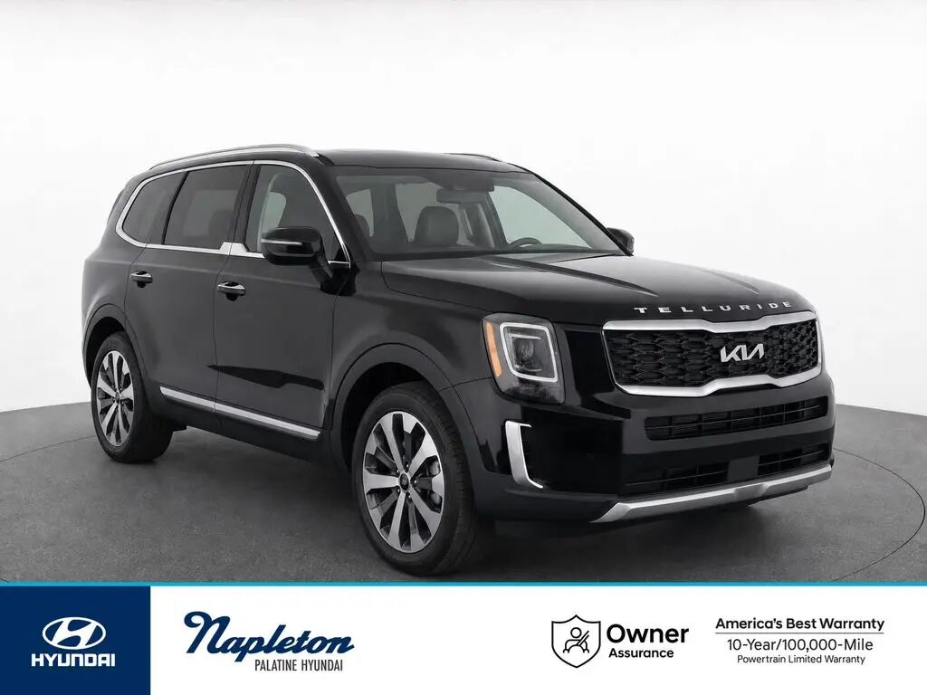 2022 Kia Telluride S — photo 1 of 26