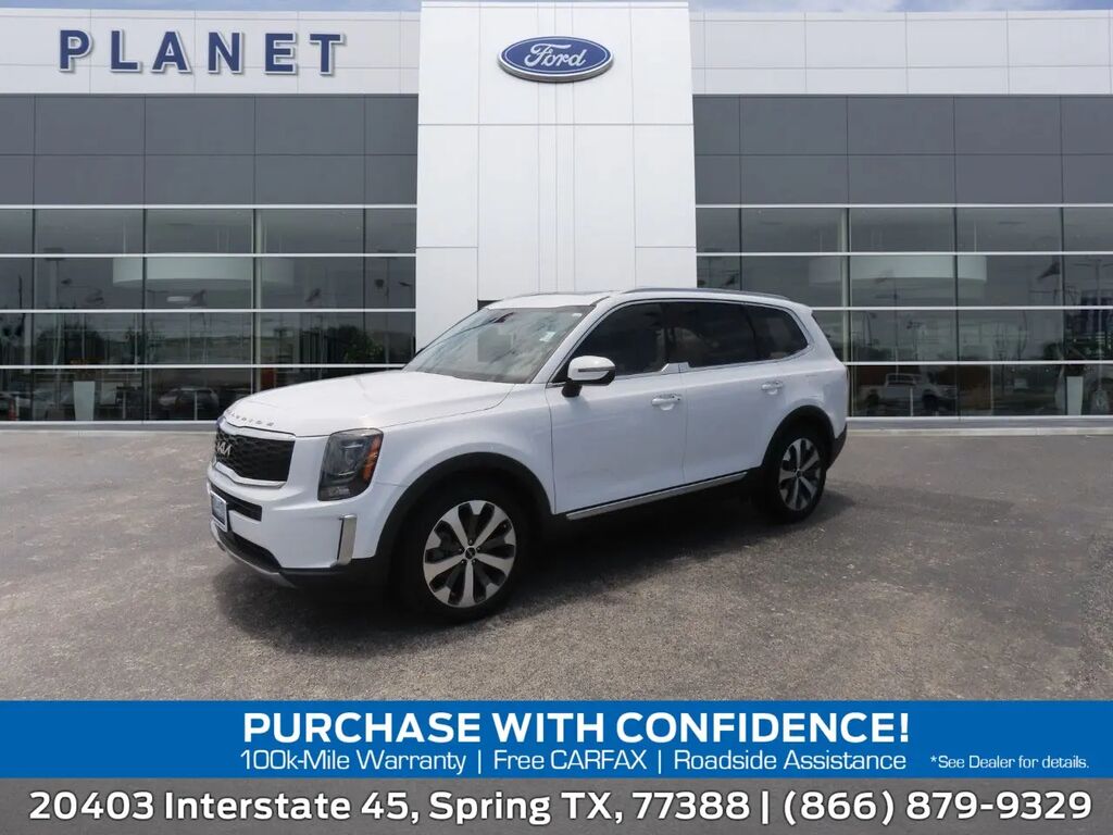 2022 Kia Telluride S — photo 1 of 11