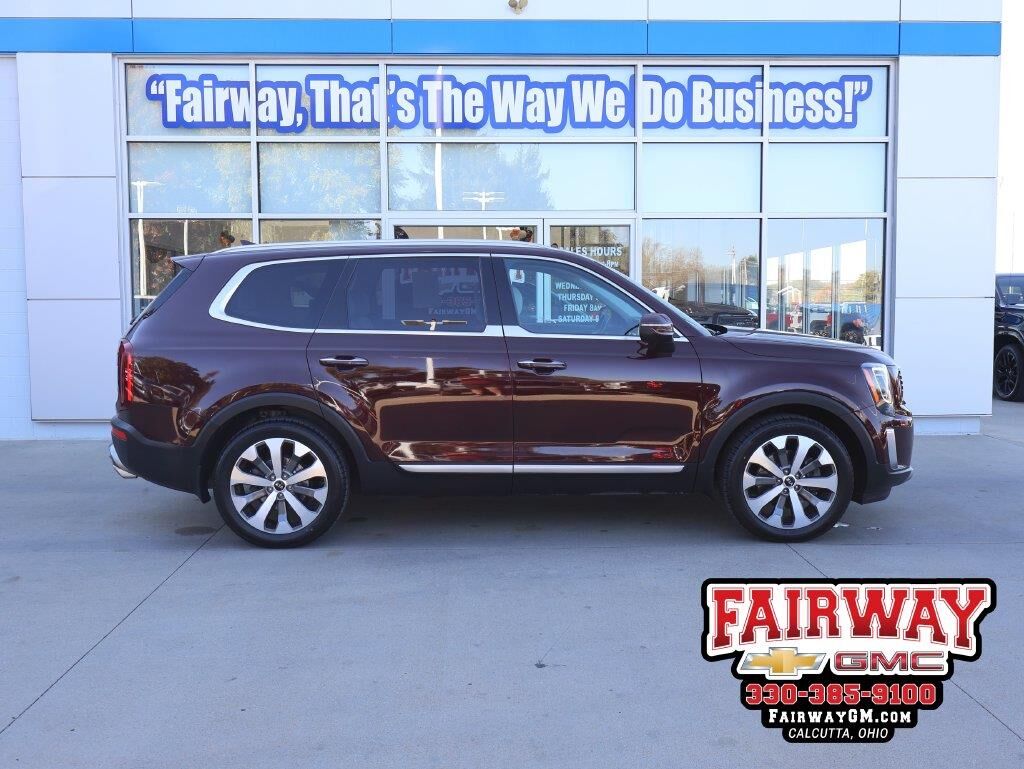 2021 Kia Telluride S — photo 1 of 13