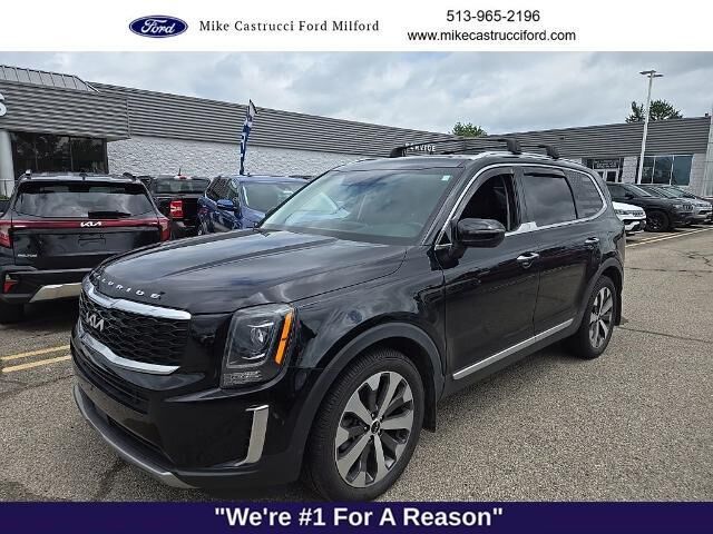 2022 Kia Telluride S — photo 1 of 26