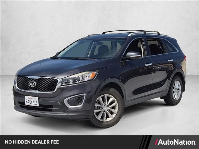 2017 Kia Sorento L — photo 1 of 13