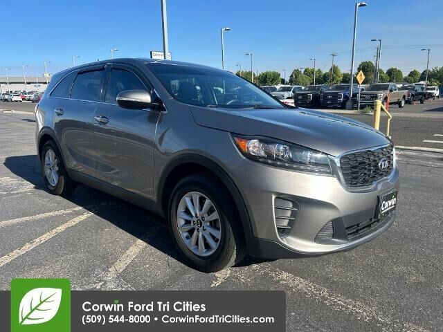 2019 Kia Sorento L — photo 1 of 42