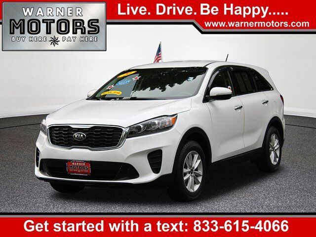 2020 Kia Sorento L — photo 1 of 2