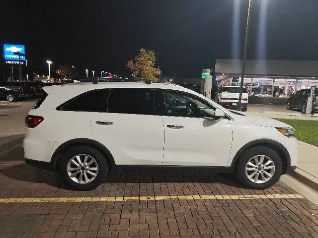 2019 Kia Sorento L