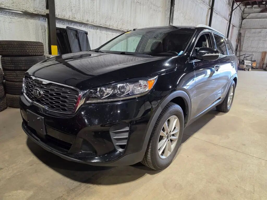 2020 Kia Sorento L — photo 1 of 38