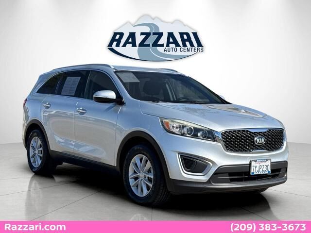 2017 Kia Sorento L